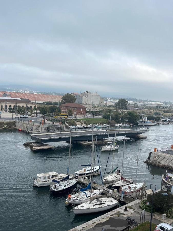 Sete 6Eme Vue Sur Le Canal Et L'Etang Exteriör bild